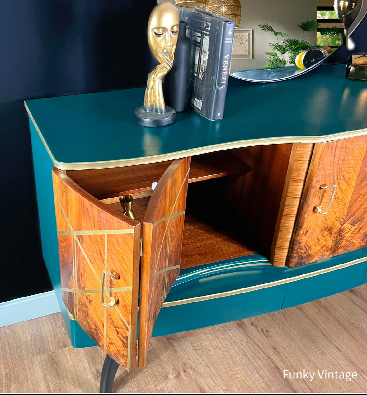 007 Beautility Cocktail Sideboard